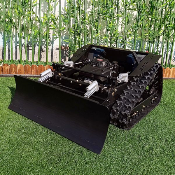 Low Maintenance Brushless Remote Mower (VTLM600 with snow plow)