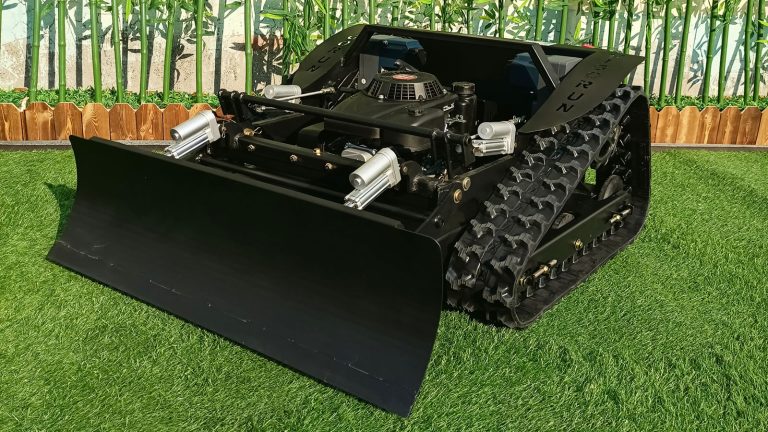 Vigorun VTLM800 remote control crawler lawn cutting machine From a factory in China
