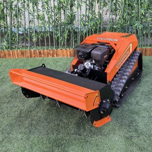 Remote controlled flail mower (MTSK800 with flail mower)